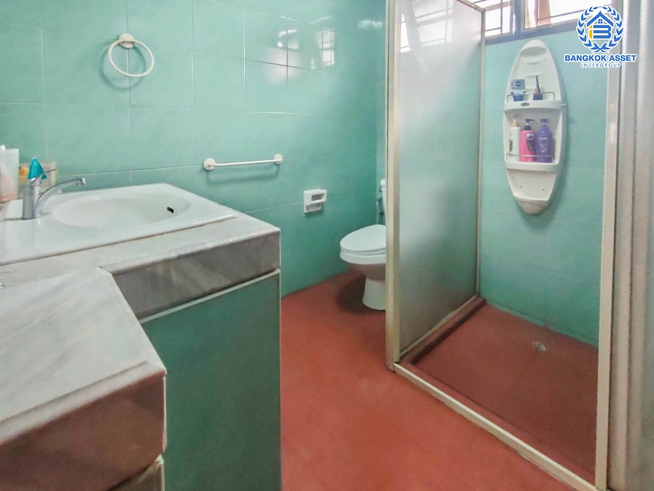 *****บ้านเดี่ยวมือสอง ม.ชัยพฤกษ์ รามอินทรา เนื้อที่มากถึง 78 ตร.ว. ฟังก์ชัน 3 ห้องนอน 3 ห้องน้ำ จอดรถได้ 2 คัน บ้านสวย พร้อมเข้าอยู่ได้ทันที บนทำเลศักยภาพ เชื่อมต่อได้หลายเส้นทาง ใกล้ทางด่วน "วัชรพล" และเซ็นทรัลรามอินทรา